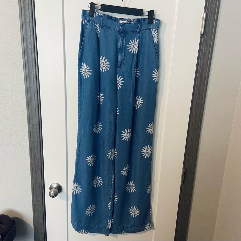 Splendid Margherita daisy chambray pants